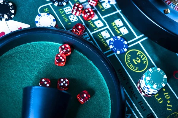 Live Fortune Tiger wheel with dealer studio